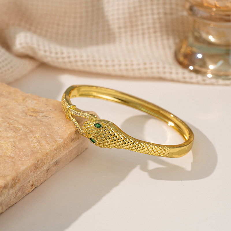 Wholesale Jewelry Vintage Style Classic Style Snake Copper Bangle 3