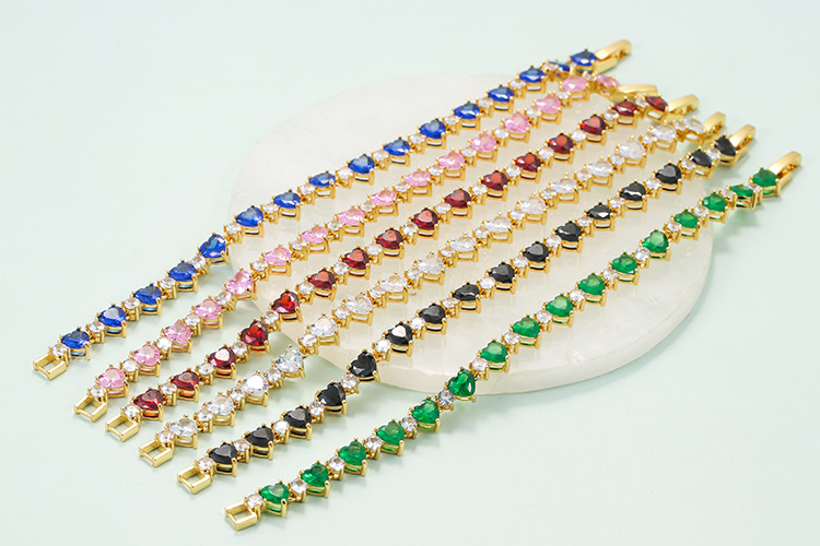 Heart Shape Copper Bracelet With Zircon Inlay, Electroplated Design For Women, Sweet Style Jewelry Accessories 3