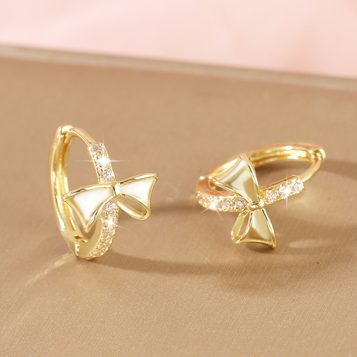 Sweet Women’s Bow Tie Earrings In Electroplated Copper With Zircon Inlay 3