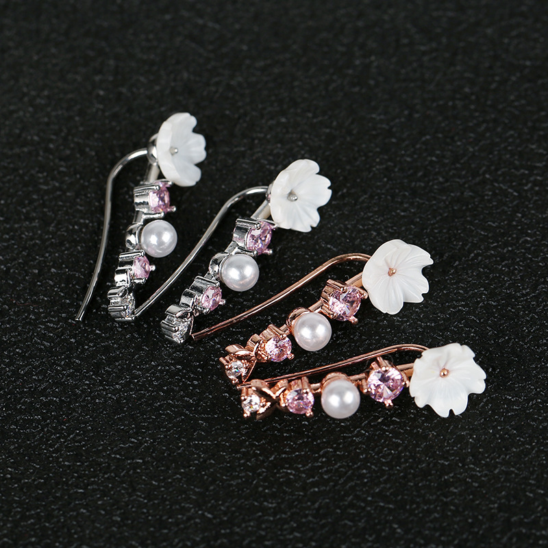 Women’s Copper Drop Earrings Featuring Electroplated Gold Plating And Rhinestone Inlay In A Beautiful Flower Design