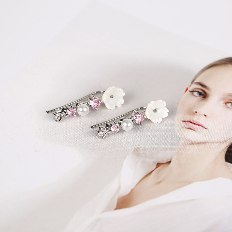 Women’s Copper Drop Earrings Featuring Electroplated Gold Plating And Rhinestone Inlay In A Beautiful Flower Design 2