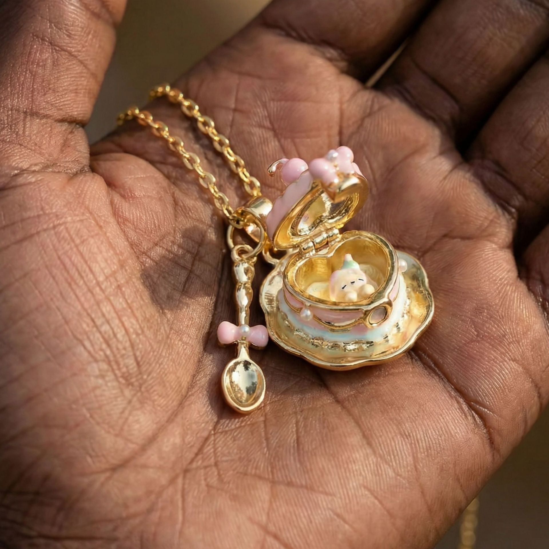 Women’s Enamel Cup Necklace With 18K Real Gold Plated Copper And Zircon Inlay, Featuring Electroplated Box Chain 3
