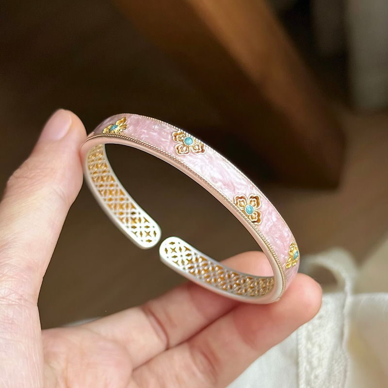 Women’s Enamel Flowers Bangle In Copper With Silver Plated Electroplated Finish