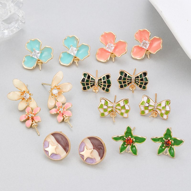Women’s Enamel Flowers Earrings In Copper With Real Gold Electroplated Finish And Zircon Inlay 5
