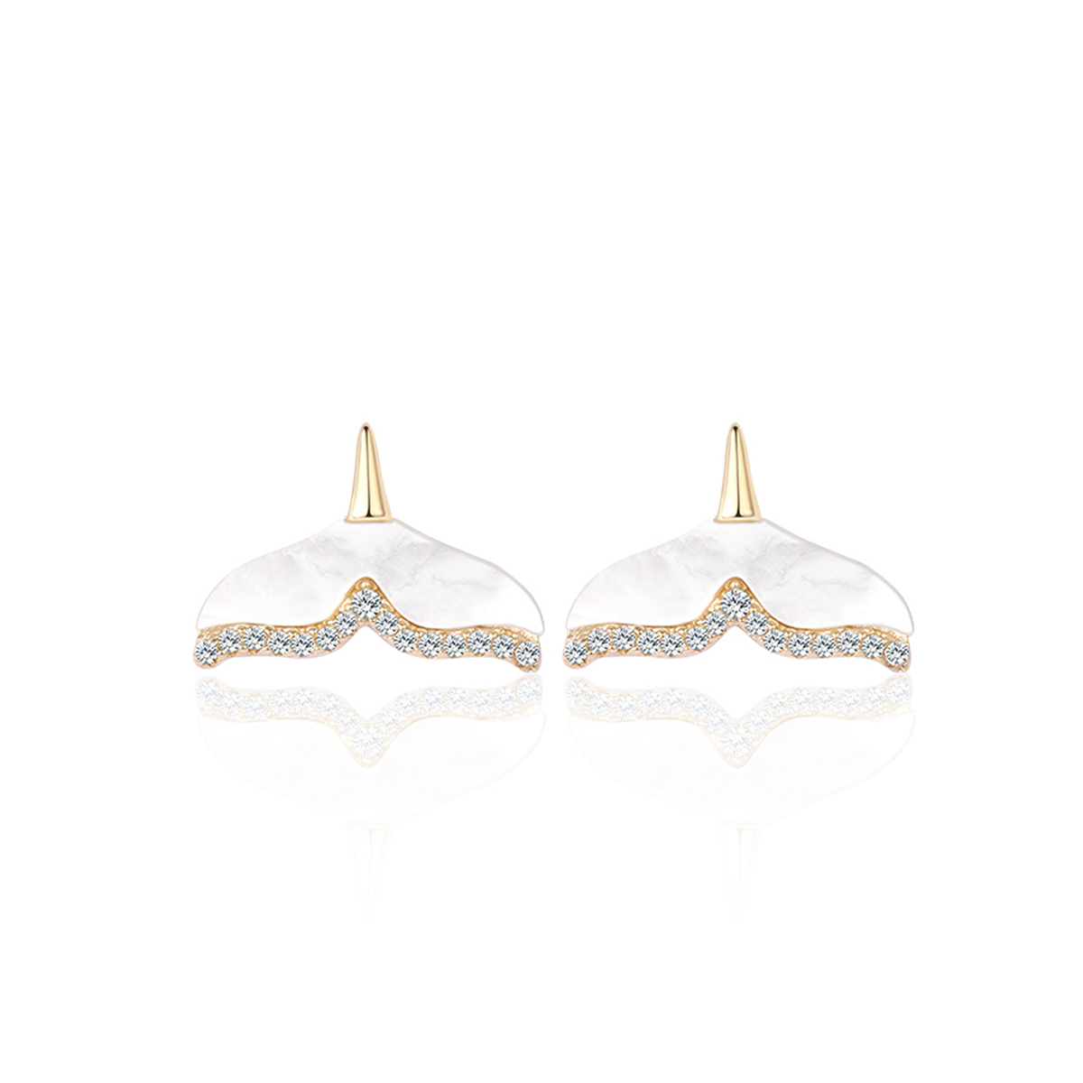 Women’s Fish Tail Three-Dimensional Stud Earrings In Copper With 18K Real Gold Water Plating And Zircon Inlay 9