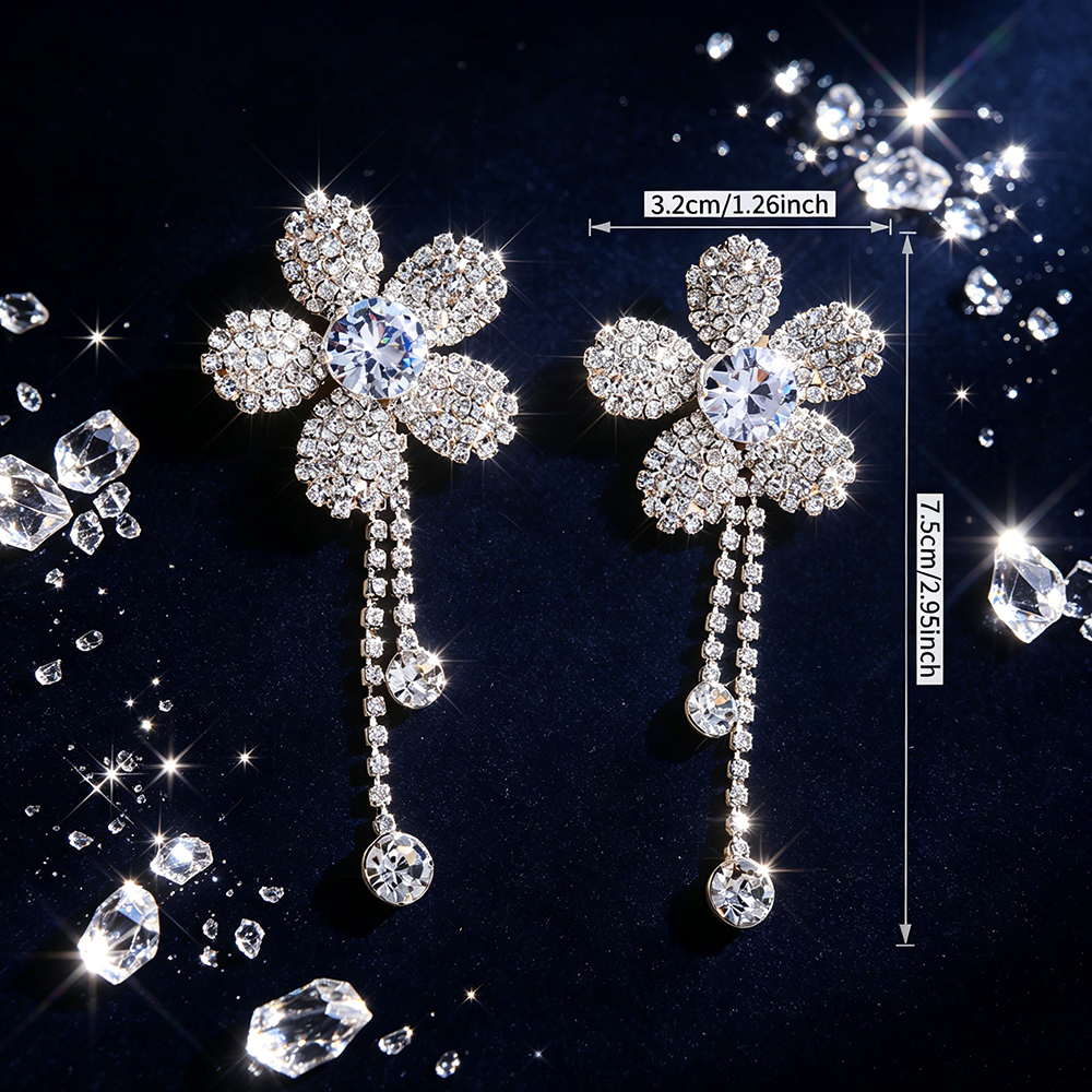 Women’s Flowers Earrings With Claw Setting, Silver Plated Copper, Rhinestones, Water Plating, Drop Earrings 3