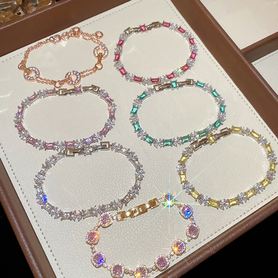Women’s Flowers Bracelet In Silver With Electroplated Copper And Zircon Inlay 2