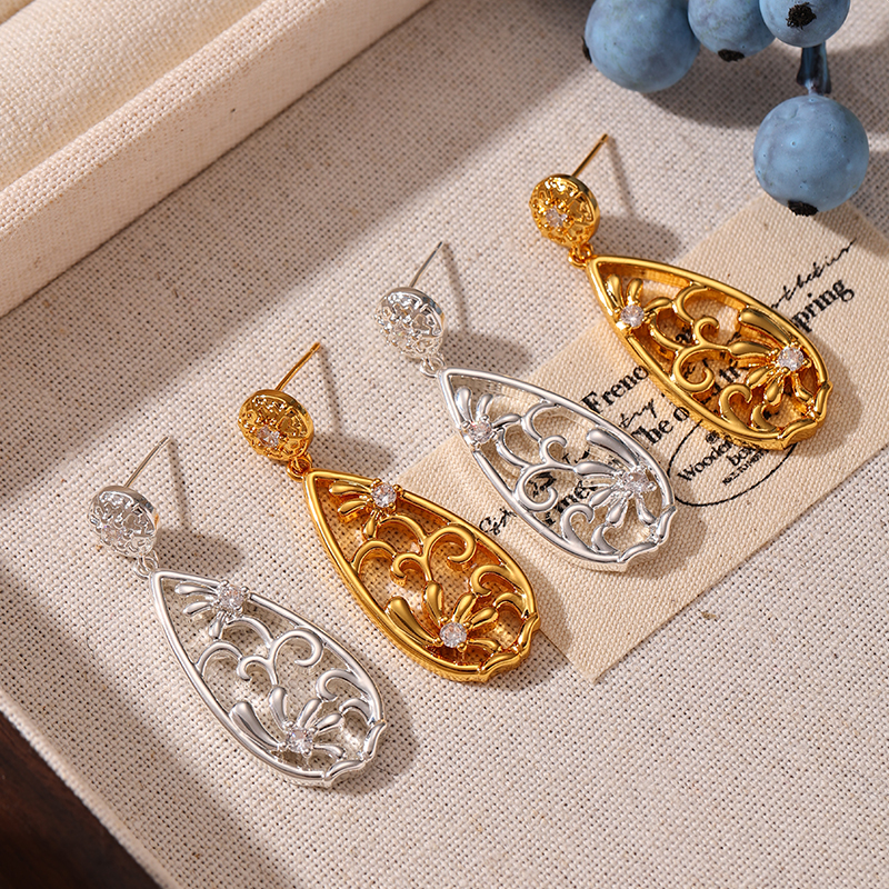 Women’s Flowers Drop Earrings With Carving, 18K Real Gold Plated Copper Featuring Zircon Inlay And Water Plating 3