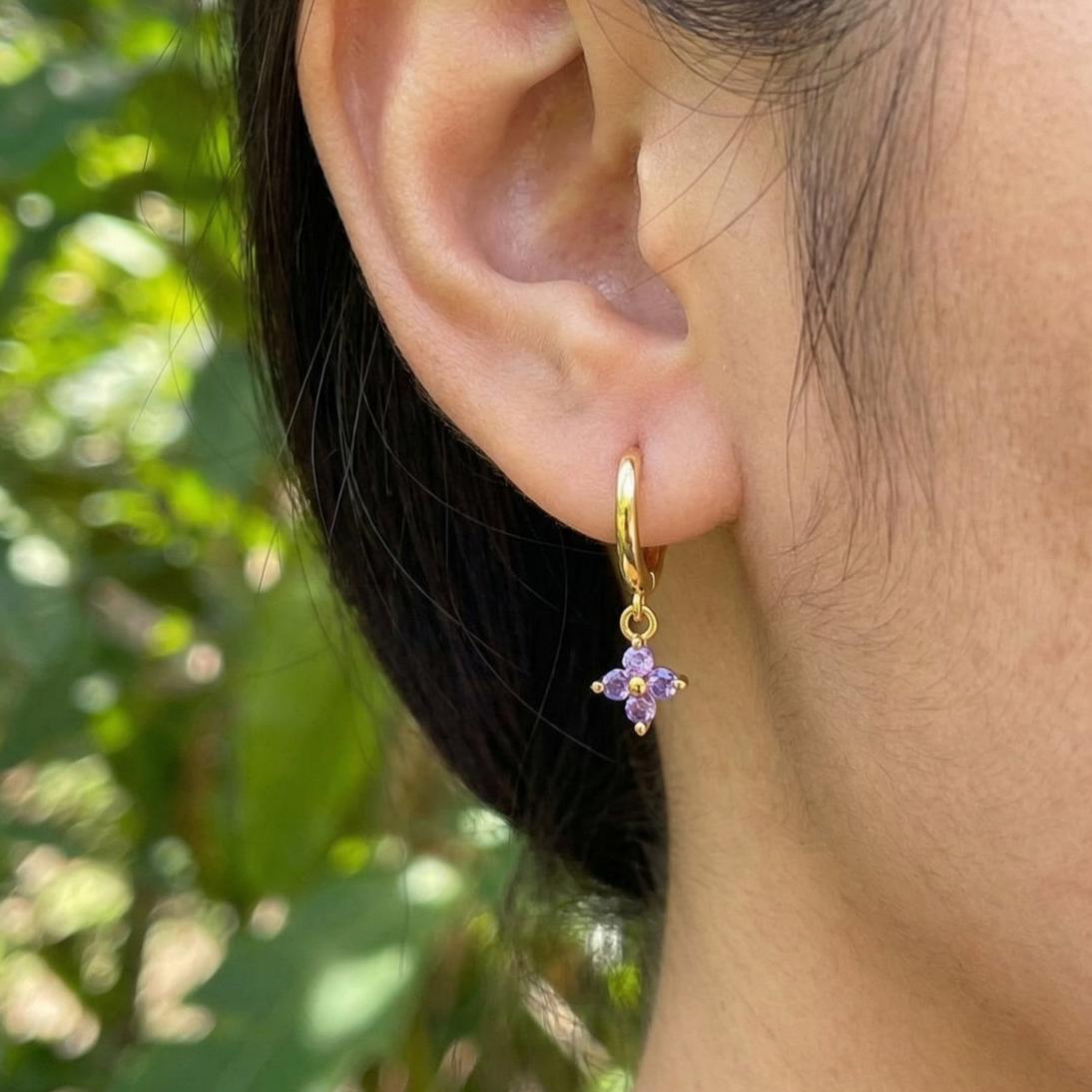 Women’s Flowers Earrings With Claw Setting, Golden Plated Copper And Zircon Inlay, Featuring Water Plating Process 4