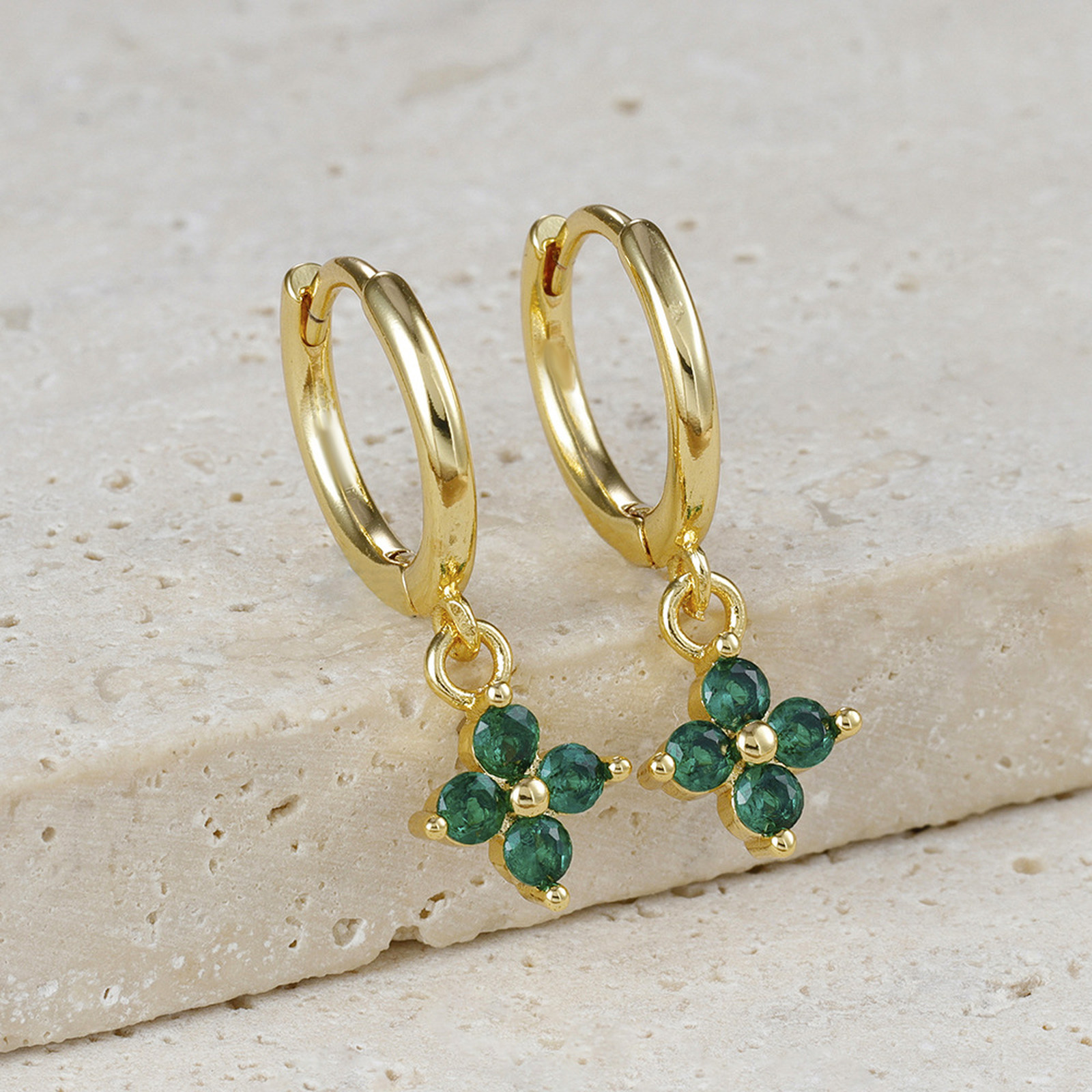 Women’s Flowers Earrings With Claw Setting, Golden Plated Copper And Zircon Inlay, Featuring Water Plating Process 7