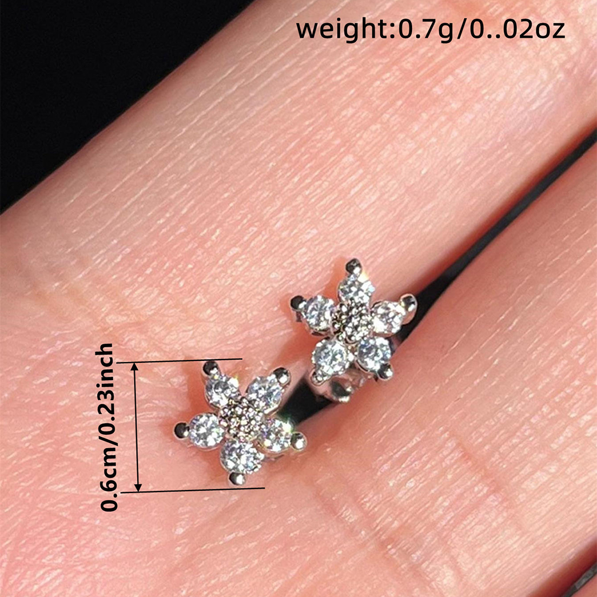 Women’s Flowers Stud Earrings With Pearl Inlay In KC Golden Plated Copper Featuring Claw Setting And Water Plating 5
