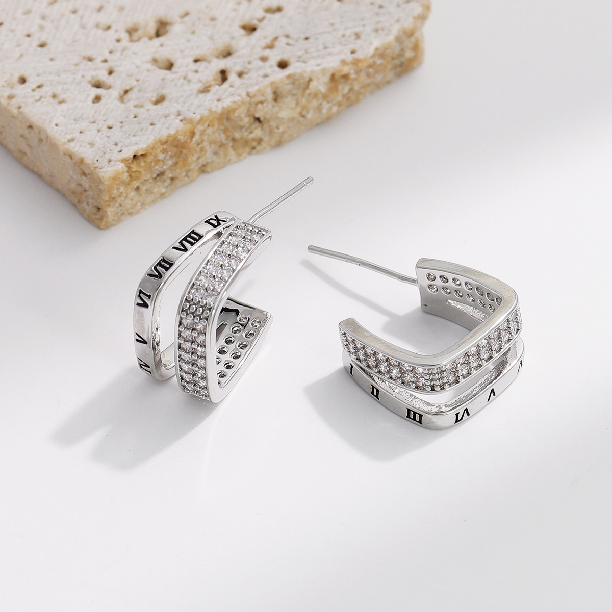 Women’s Letter Pattern Earrings With Bezel Setting, Copper Material And Zircon Inlay, Featuring Water Copper Plating 3