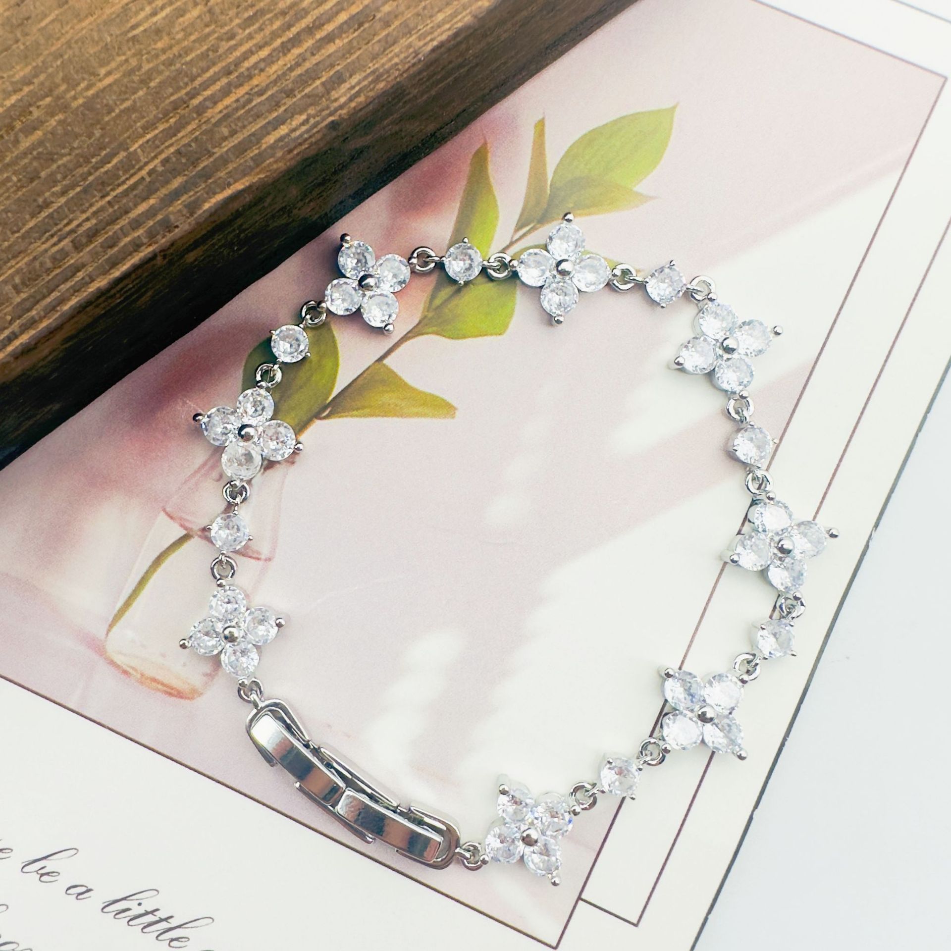 Lucky Heart Women's Bracelet In White K Plated Copper With Zircon Inlay, Electroplated Finish