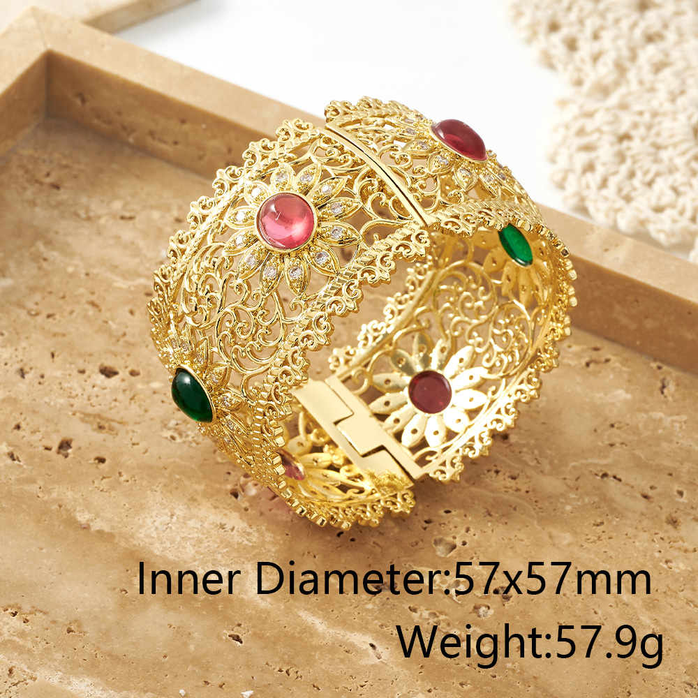 Women’s Monogram Bangle Crafted From Copper With 18K Real Gold Plated Water Plating And Rhinestone Inlay 6