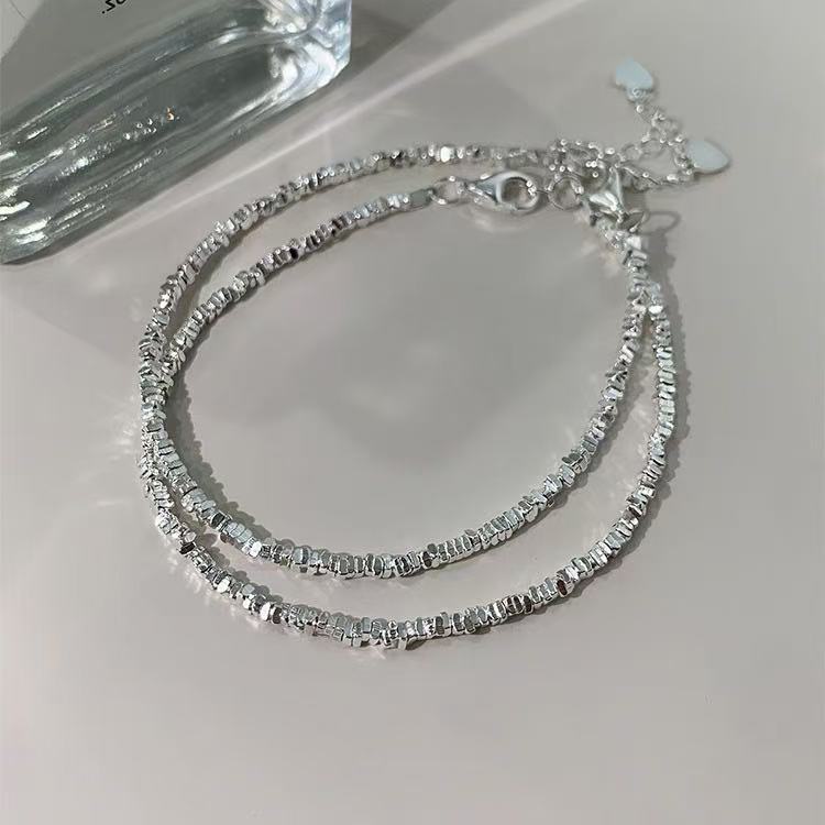 Women’s Simple Style Copper Bracelet With Electroplated Silver Finish, Perfect For Business Occasions