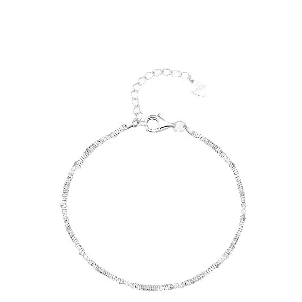 Women’s Simple Style Copper Bracelet With Electroplated Silver Finish, Perfect For Business Occasions 5