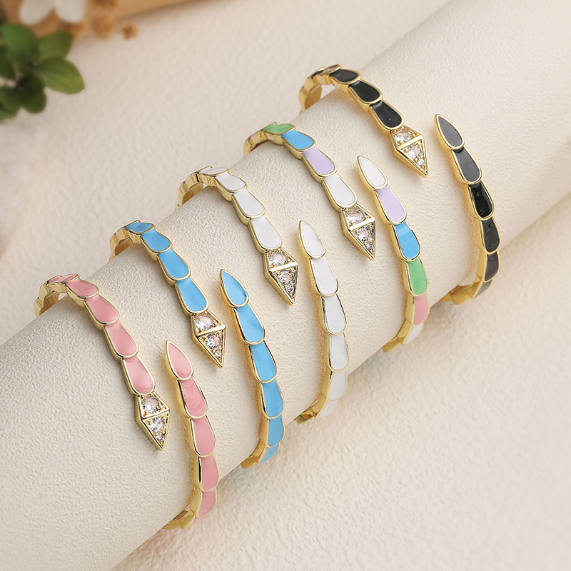 For Women Snake Pattern Copper Bangle With Enamel Craft And 18K Real Gold Plated Coating Thickness 0.03µm Featuring Zircon Inlay