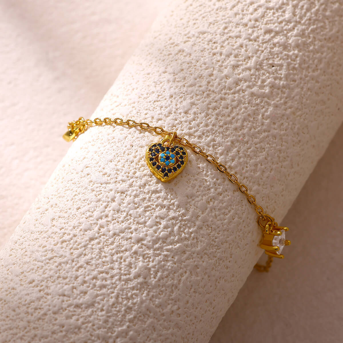 Devil's Eye Waterproof Non Tarnish Copper Bracelet For Women With 18K Real Gold Plated PVD Coated Cable Chain And Zircon Inlay 3